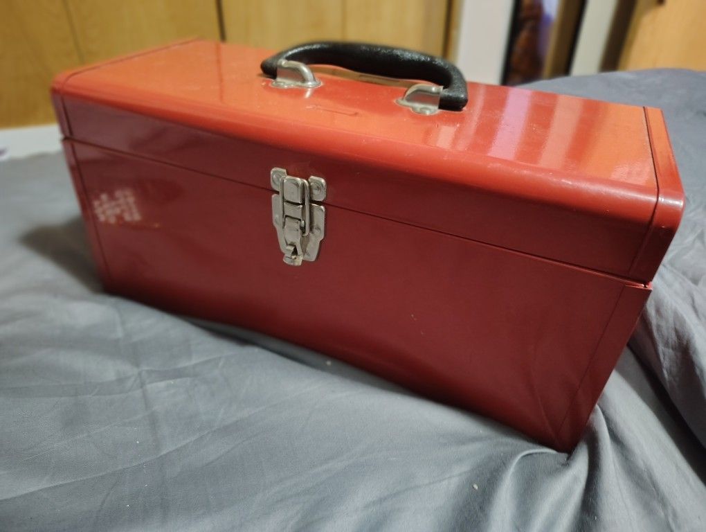 Metal Tool Box