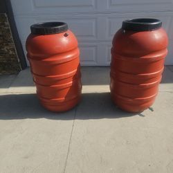 2 Water Barrels  200 