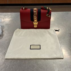 Gucci Red Leather Sylvie Shoulder Bag 