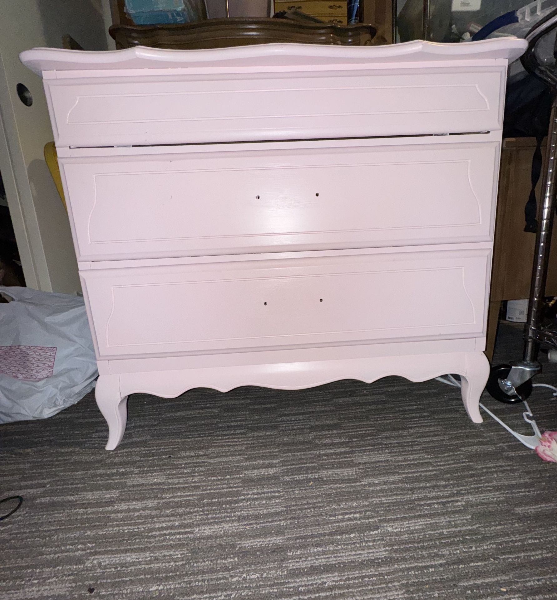 Dresser (light Pink)