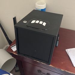Gun Safe