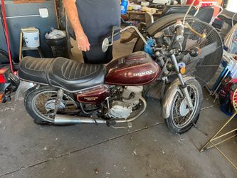 Motor cycle