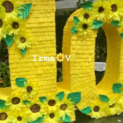 Piñata girasoles número