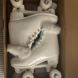 Women’s Skates