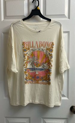 Brand new Ladies ivory t-shirt size XL