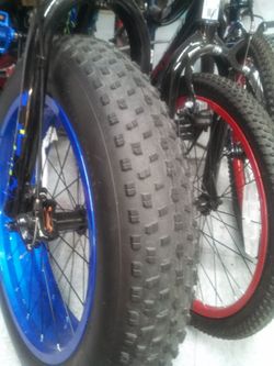 Mongoose bicicleta llantas Anchas