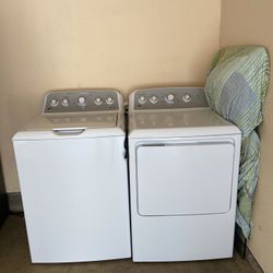 GE Washer And Dryer 