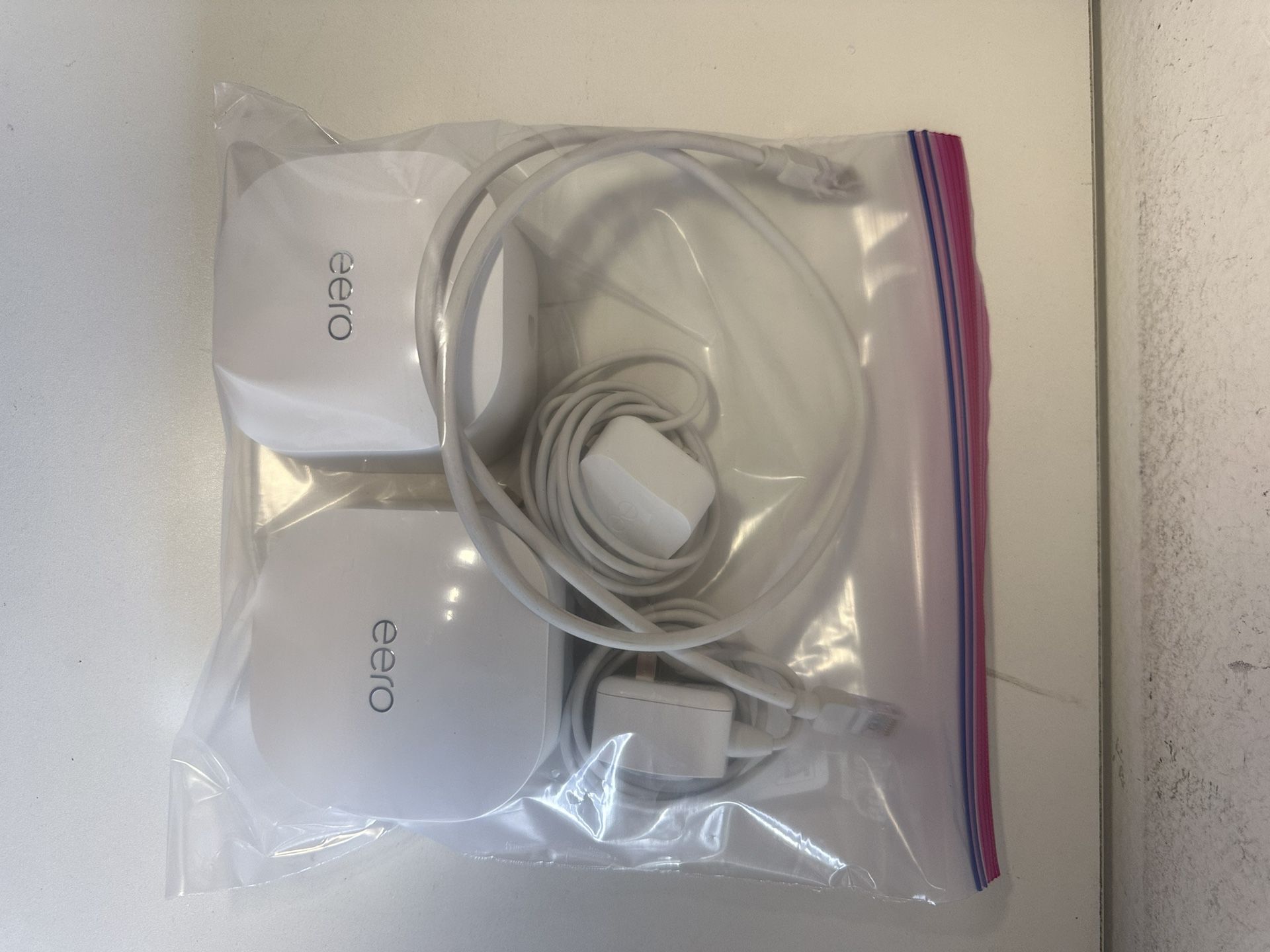2 eero Dual-band 350 Mbps Wireless Router (J010001)
