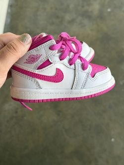 Nike Jordan girl 5 us