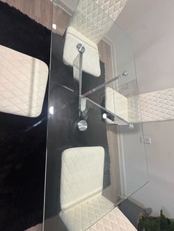 Dining table set