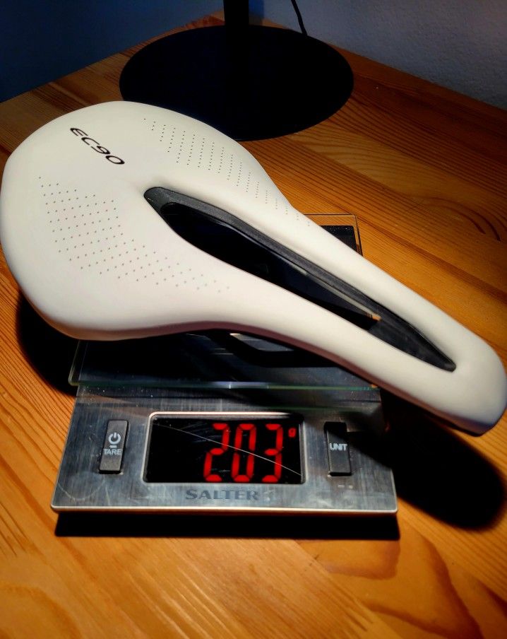 EC90 Saddle