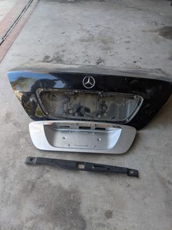 Mercedes Benz parts