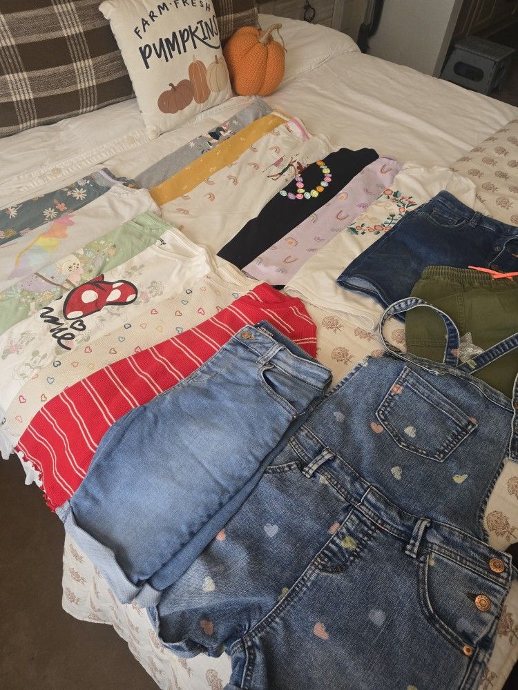 Girls Clothes 