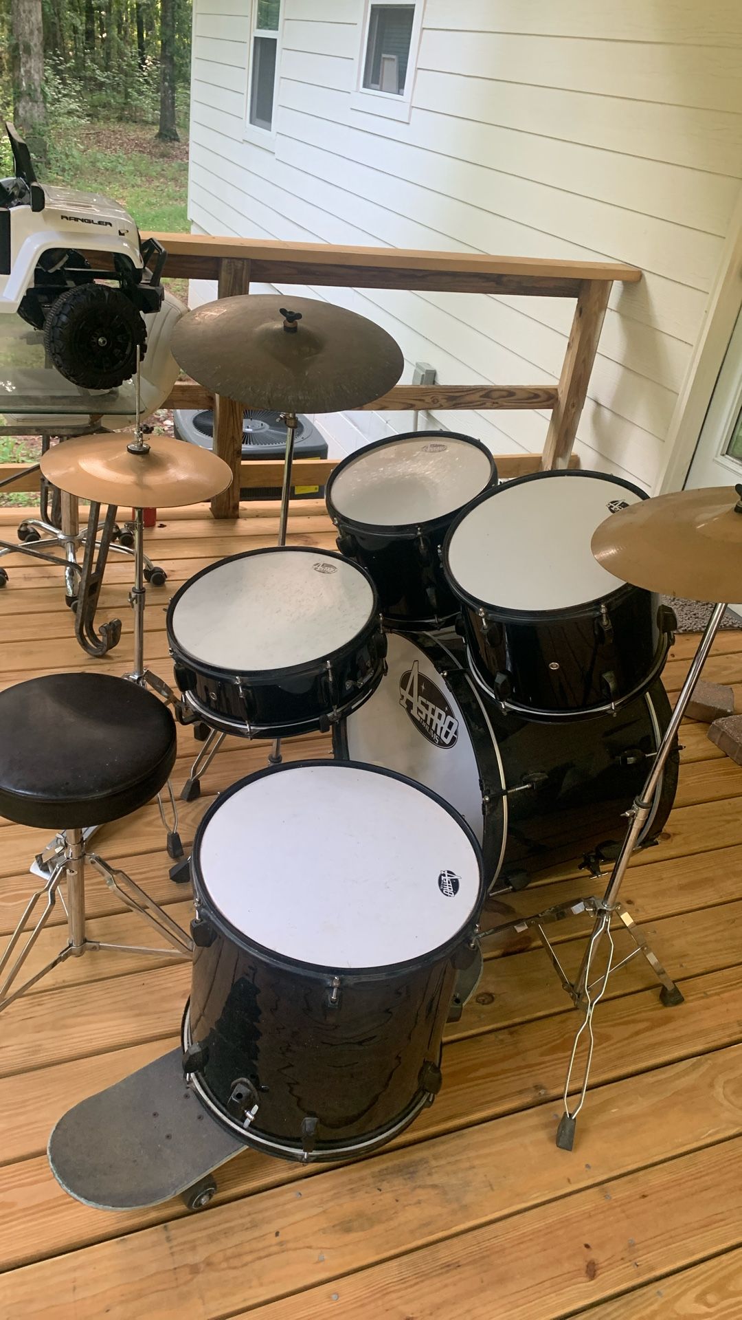 Astro Drums Drum set