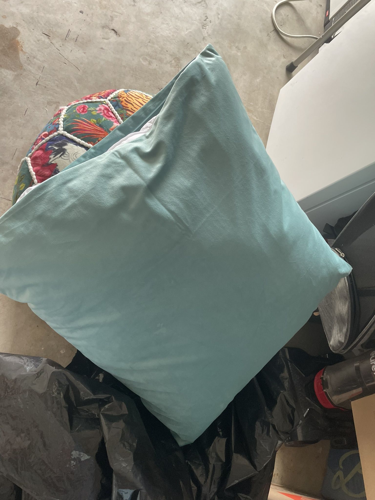 Lots Of  House Gifts 