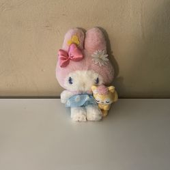 Sanrio My Melody Daisy plush