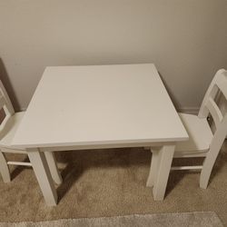 Carolina Toddler Play Table and Chairs