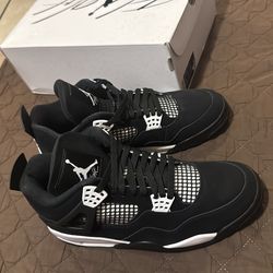 Jordan 4  white thunder