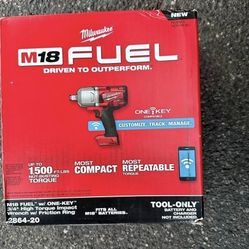 Milwaukee M18 Fuel 3/4” High Torque Impact Wrench & battery