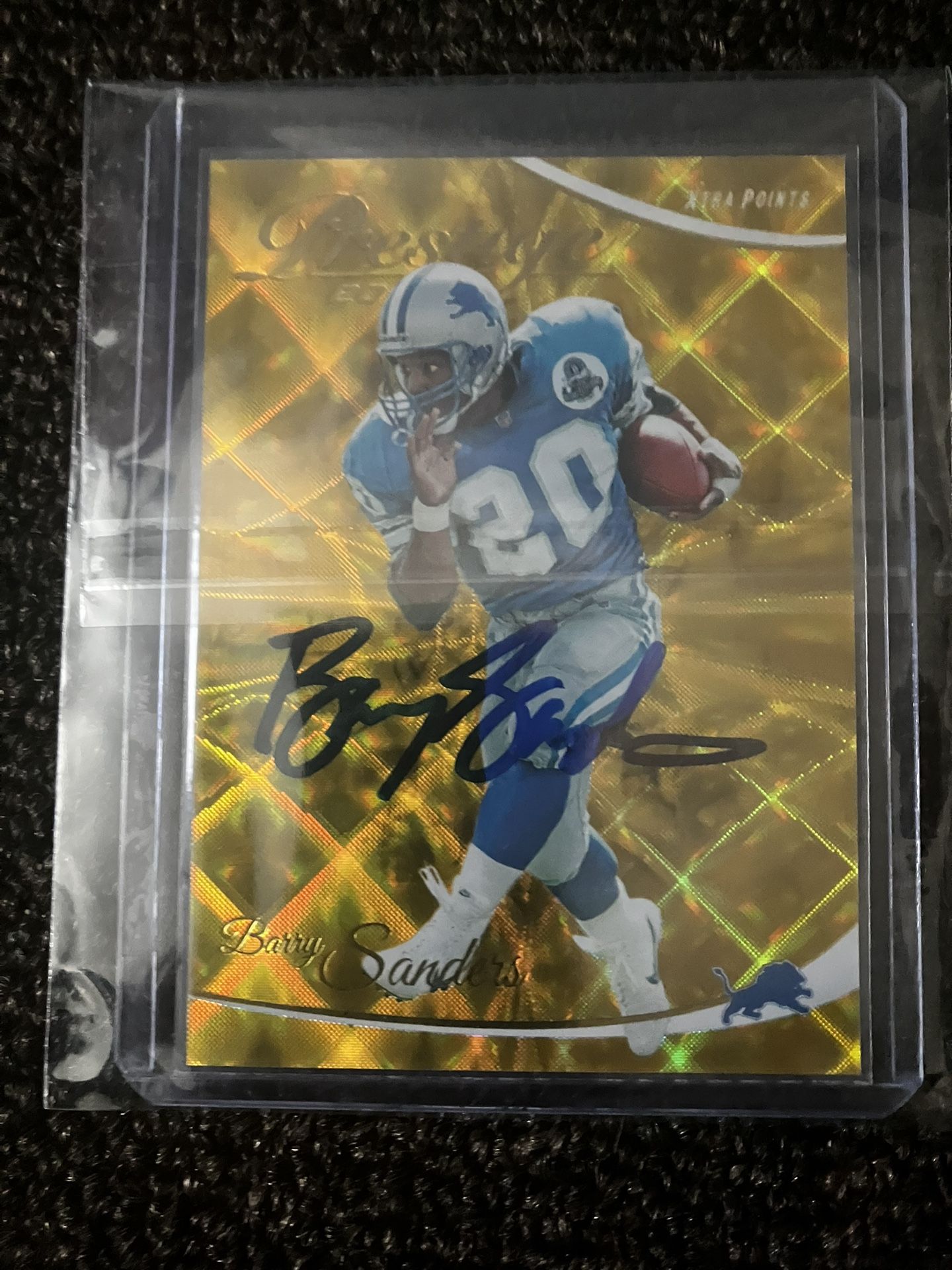 Autographed Barry Sanders