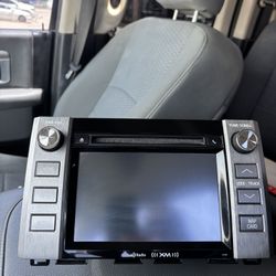 Stereo - GPS - Touchscreen- 2019 Toyota Tundra Factory Head Unit 