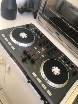Dj controller