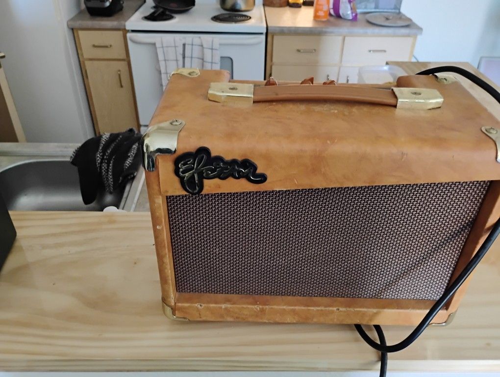 FenderGuitar Amp