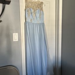 PROM Light blue SMALL Dress