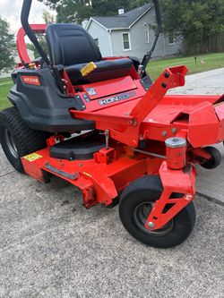 ARIENS ICON XD 52 zero turn mower