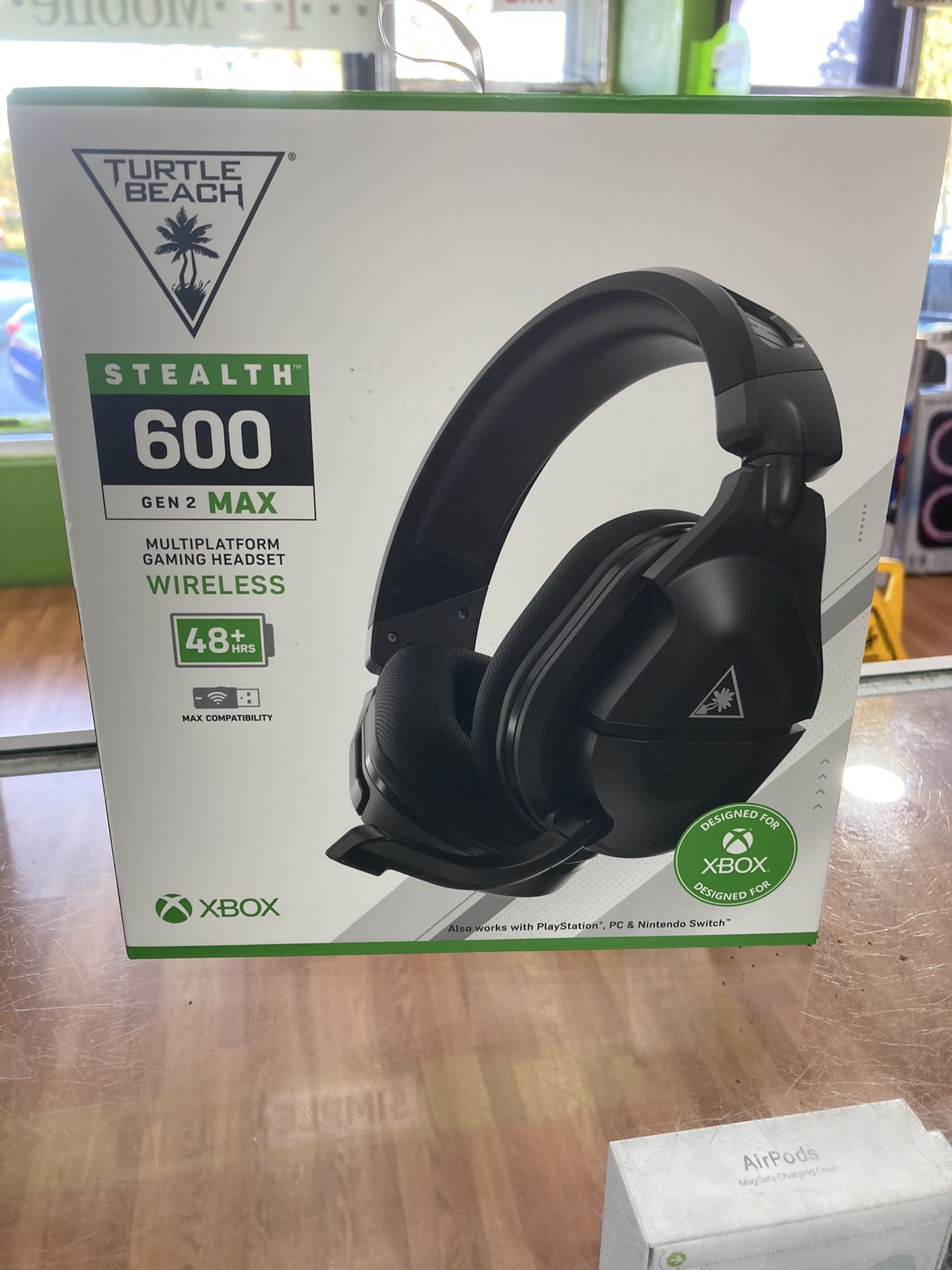 Turtle Beach Stealth 600 Gen 2 MAX W/L Gaming Headset for Xbox Series X|S , XBOX One, PS5, PS4, PS4 Pro, PS4 Slim, Nintendo Switch, PC & Mac - Black