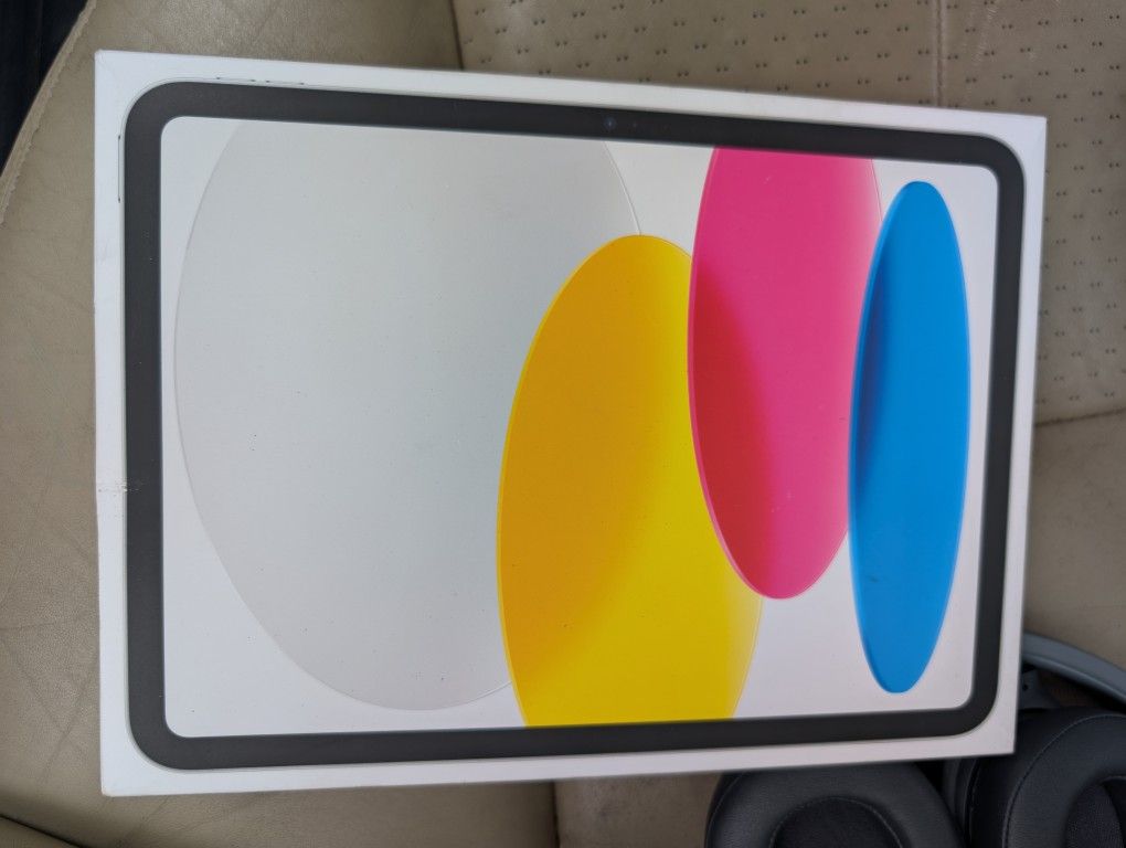 11" 10th Generation Ipad