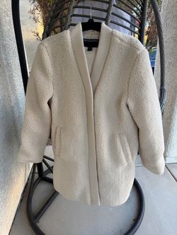 Medium: Cozy Casual Sherpa Jacket White Ivory