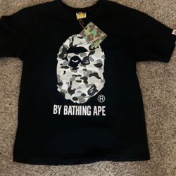 Bape T