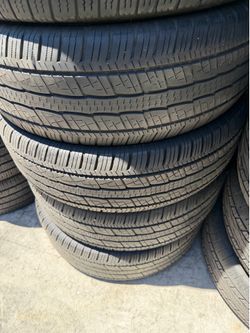 275 60 20 General I sell this Seth of tires with 80% life the 4