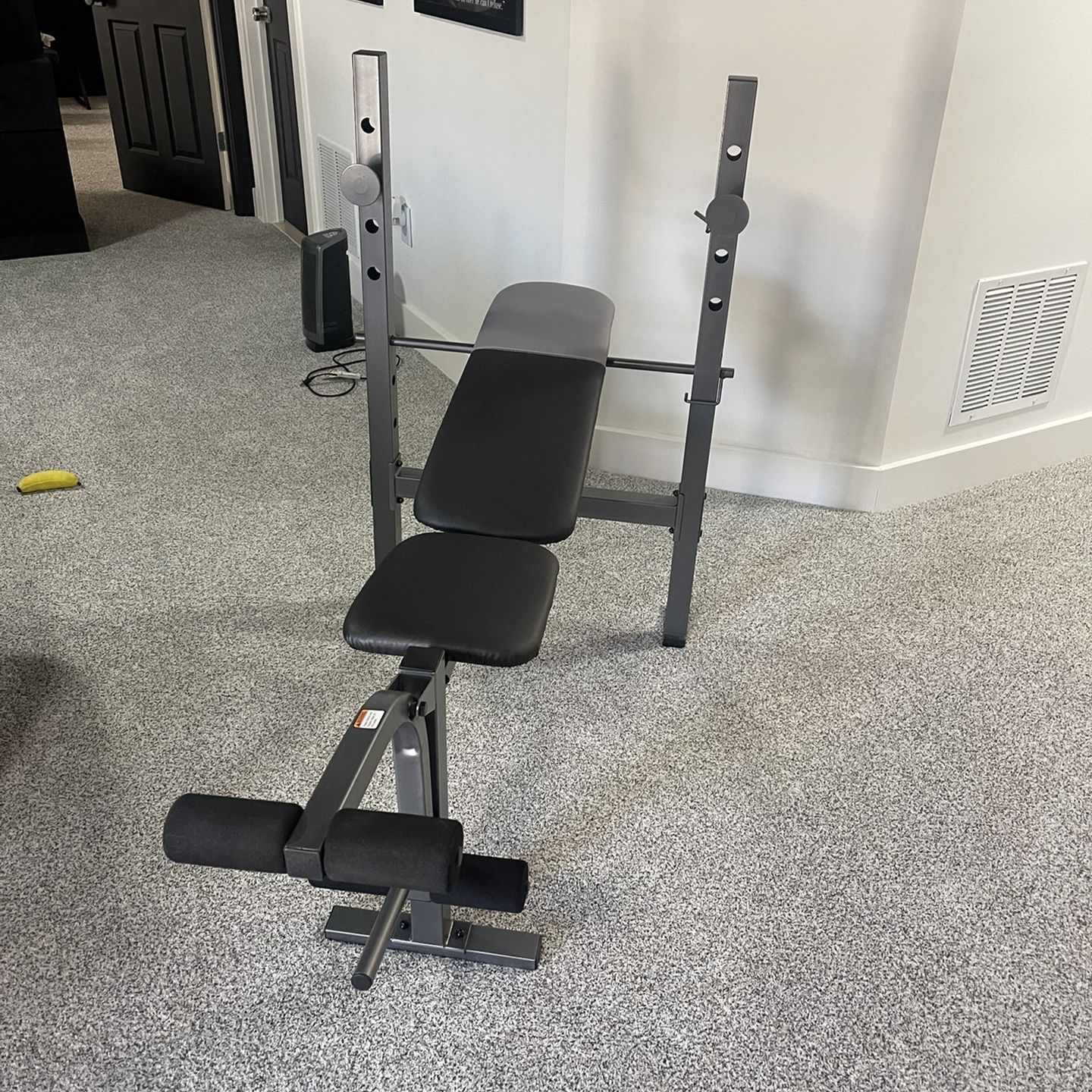 Weider XR 6.1 Multi Position Weight Bench Brand new for Sale in Triangle VA OfferUp