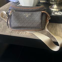 Michael Kors Fanny