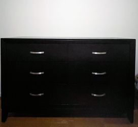 6 Drawer dresser