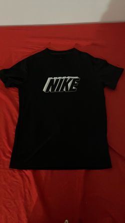 nike tee shirt