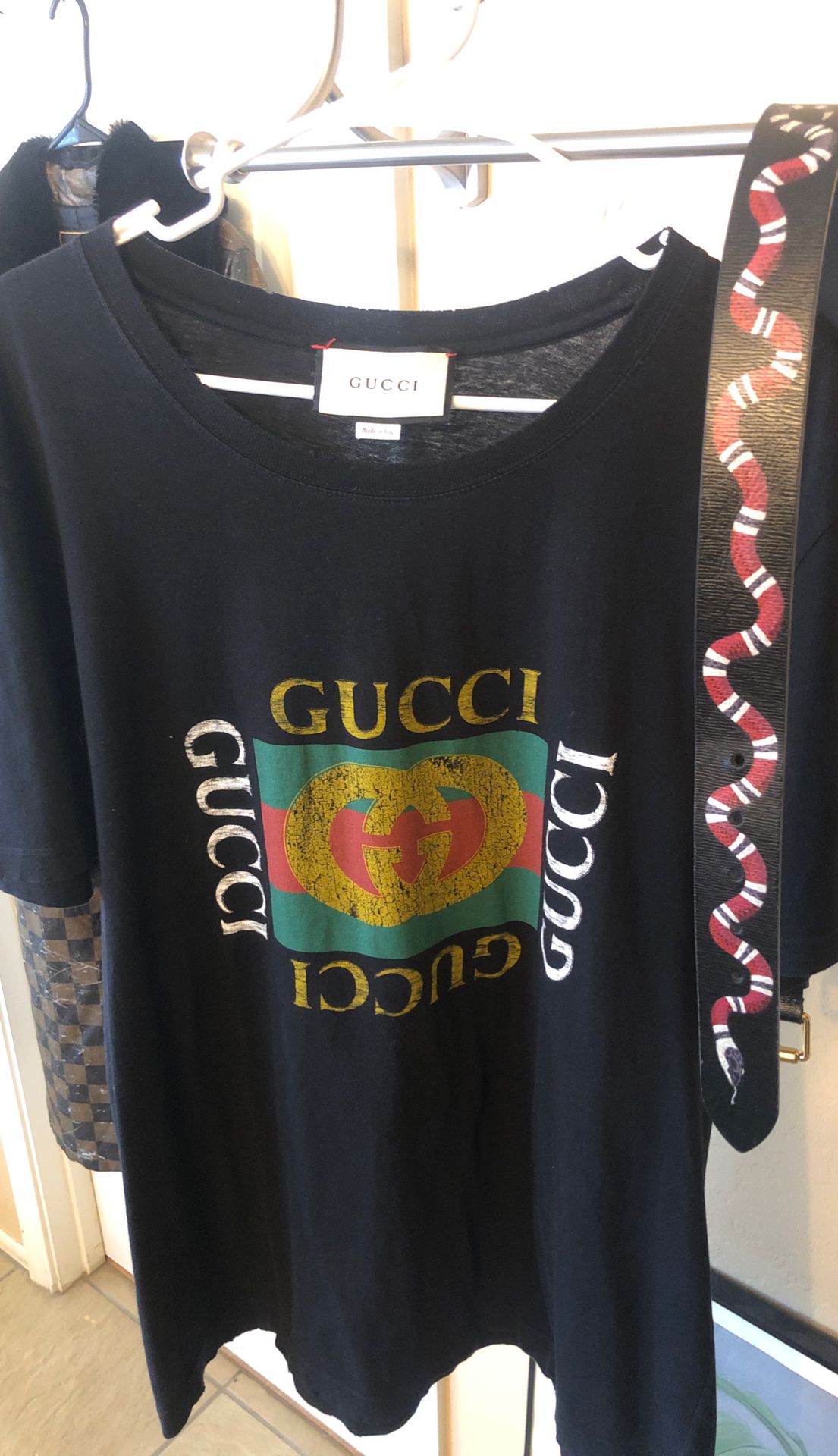 Authentic Gucci shirt and belt $500 both no trades