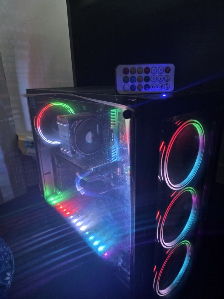 Fully built gaming pc/broken read/OBO