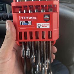 Brand New Craftsmen 11 Pc Metric Ratchet Wrench Set $40 