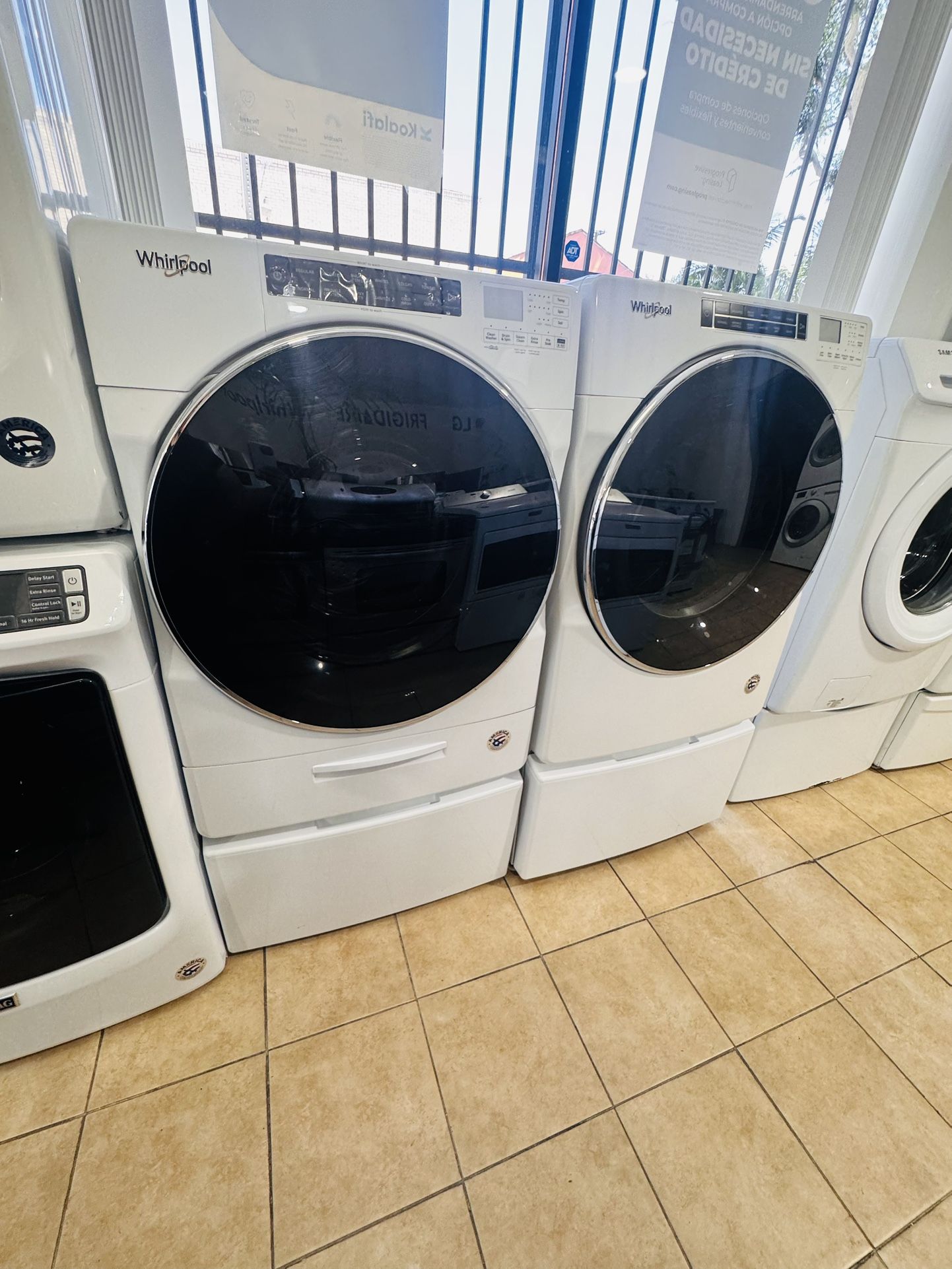 Whirlpool Washer And Dryer