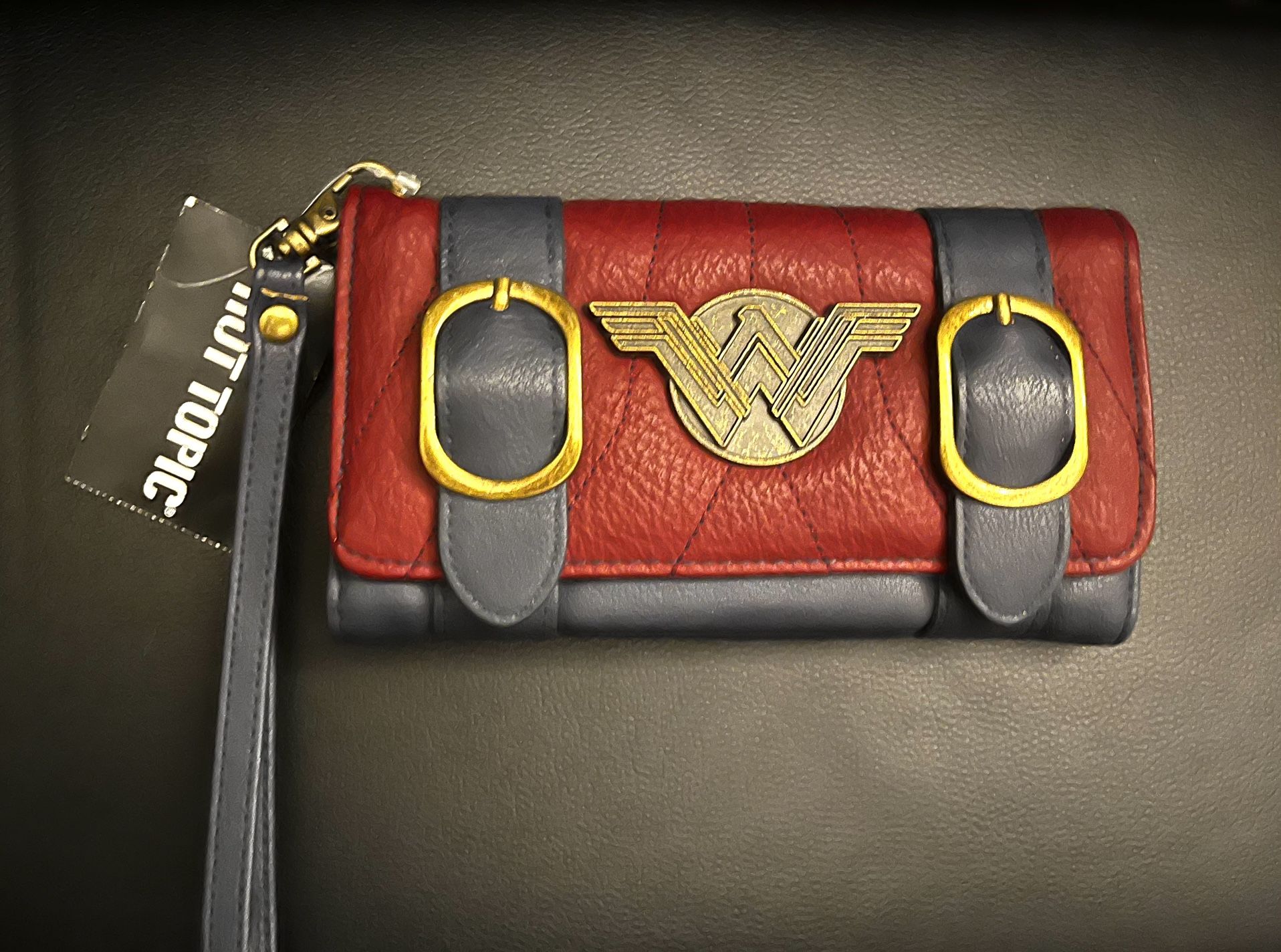 DC Comics Wonder Woman Front Flap Satchel Clutch Wallet with Wrist Strap