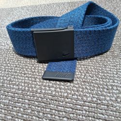 NIKE Adjustable Belt