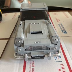 Lego 10262 James Bond Aston Martin