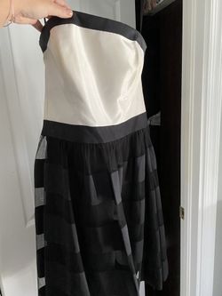 Designer: White House/Black Market Homecoming Dress Size: 4