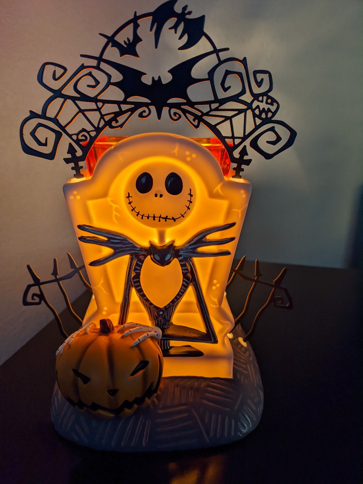 Scentsy- Nightmare before Christmas Pumpkin King warmer