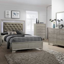 Queen Bedroom Set 