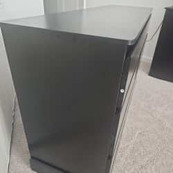6 Drawers Black Dresser