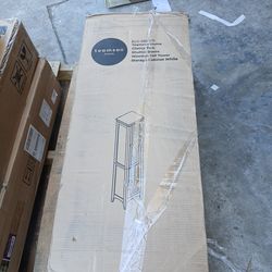 Glance two shutter doors